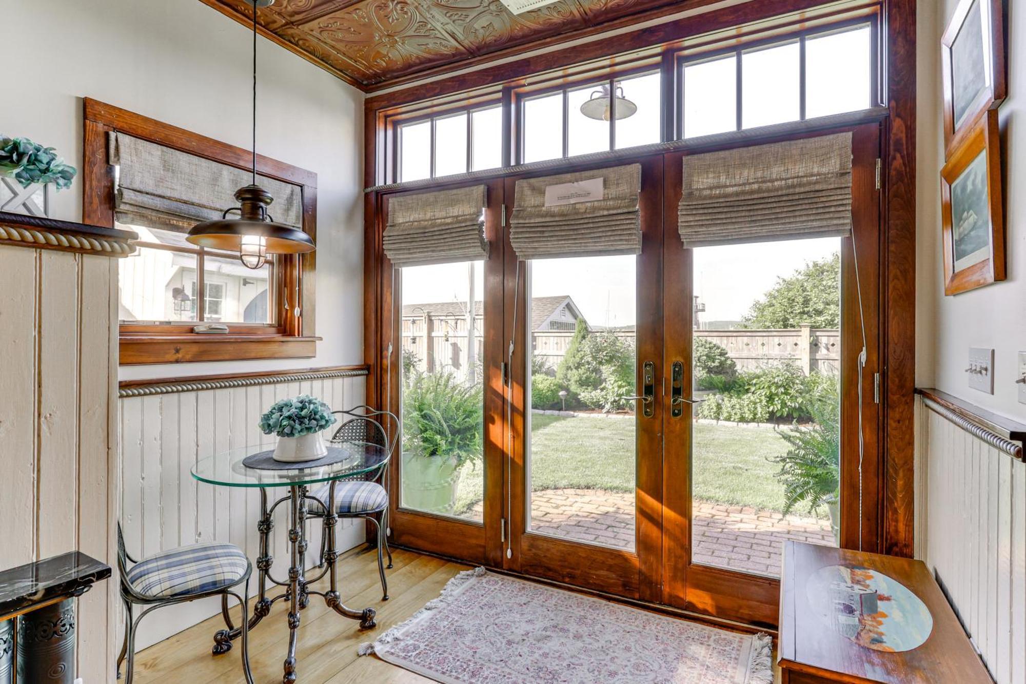 Downtown Essex Apartment - Steps To River! מראה חיצוני תמונה